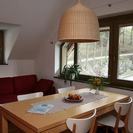 Cvetje V Jeseni Apartma *