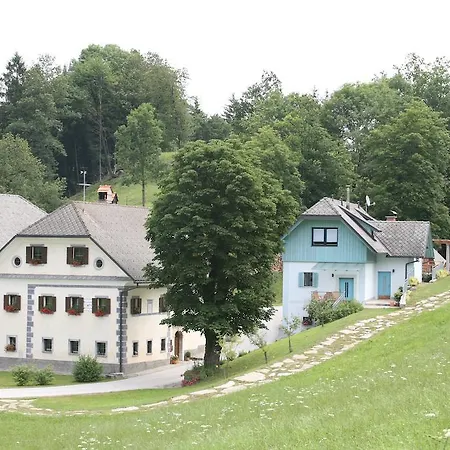 Apartma Cvetje V Jeseni Skofja Loka