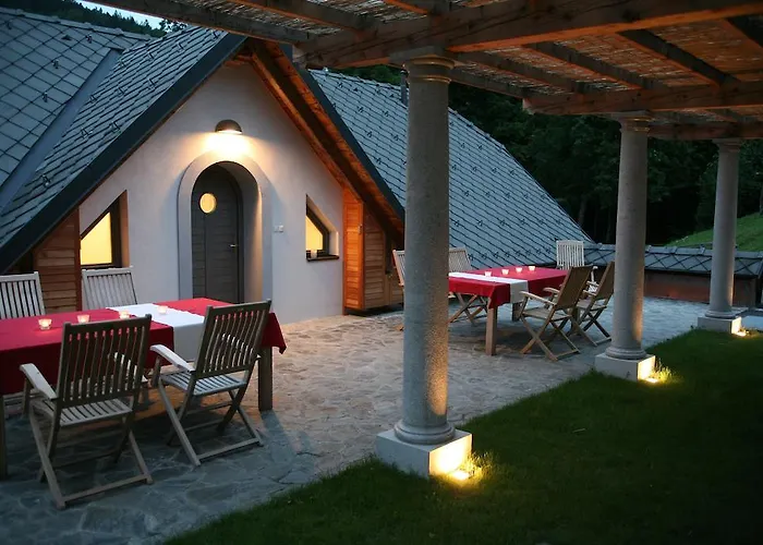 Daire Cvetje V Jeseni Škofja Loka