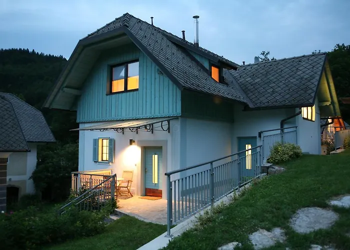 Daire Cvetje V Jeseni *